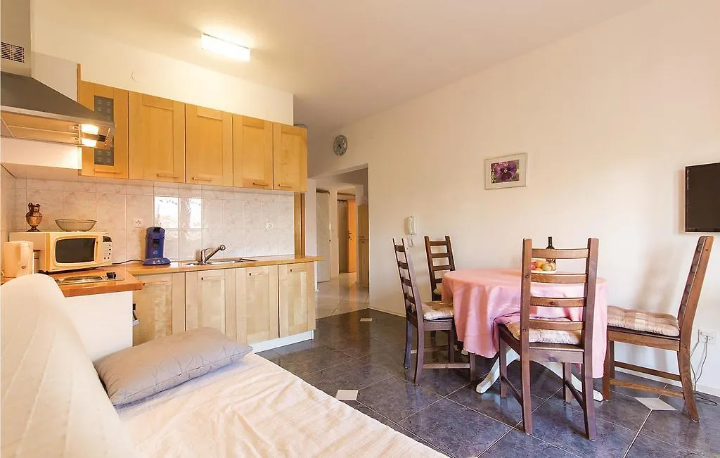 Apartment Pula 2