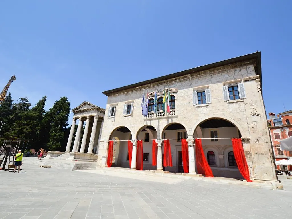 Apartment Pula 2